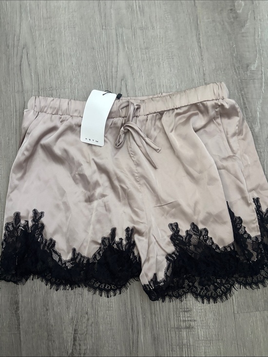 SHEIN Other - Shein Women's Satin Lace-Trim  Shorts in Blush
